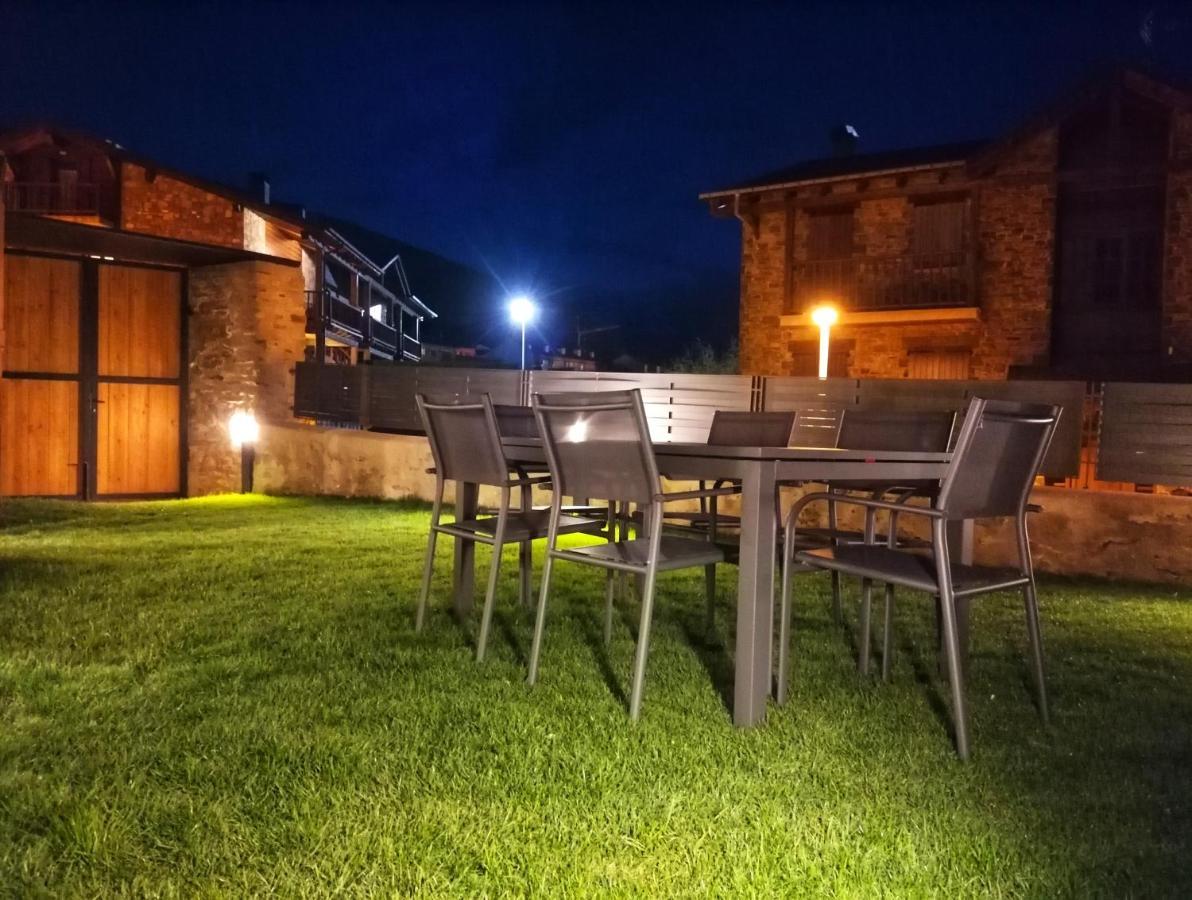 Apartament "Enclau" Turismo Rural Cal Rialla Llivia Luaran gambar