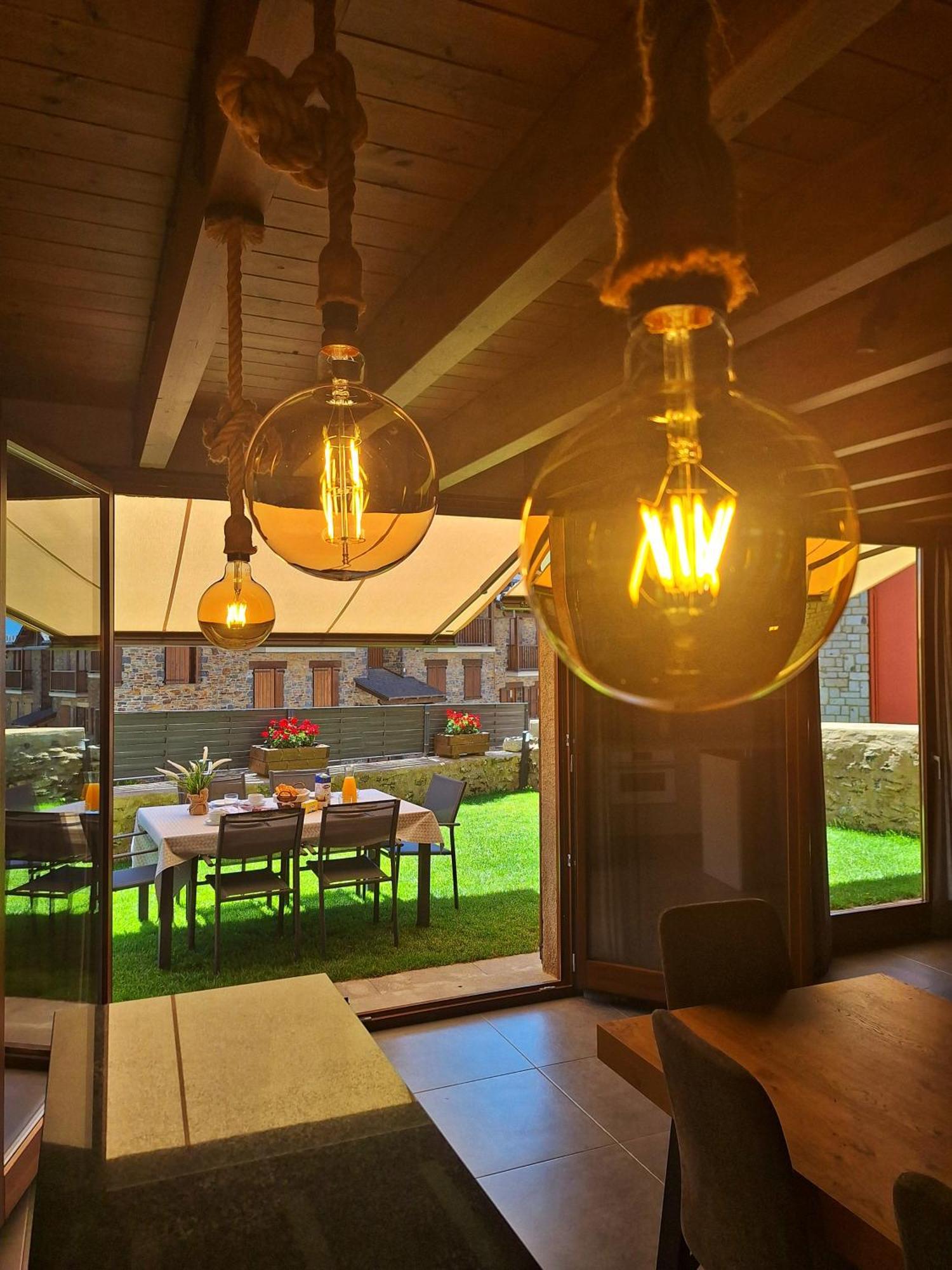 Apartament "Enclau" Turismo Rural Cal Rialla Llivia Luaran gambar